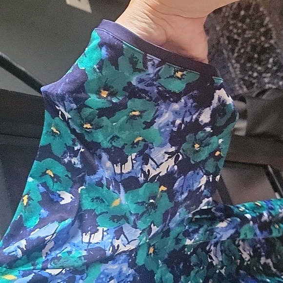 Stan Herman size large dress,floral,pretty flowy soft and silky - Picture 3 of 8